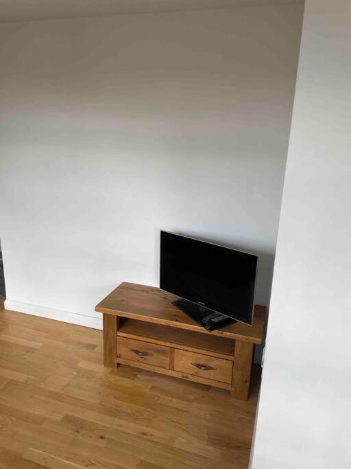 2 Bed City Centre Flat Bath Exteriér fotografie