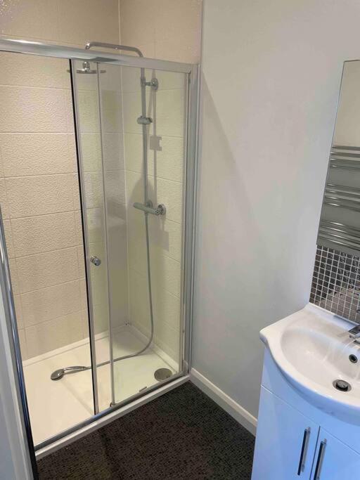 2 Bed City Centre Flat Bath Exteriér fotografie