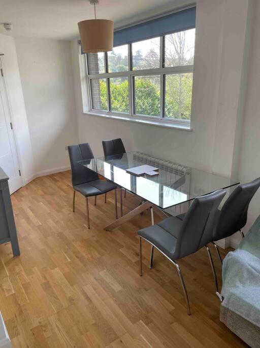 2 Bed City Centre Flat Bath Exteriér fotografie